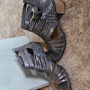 Open toe small heel